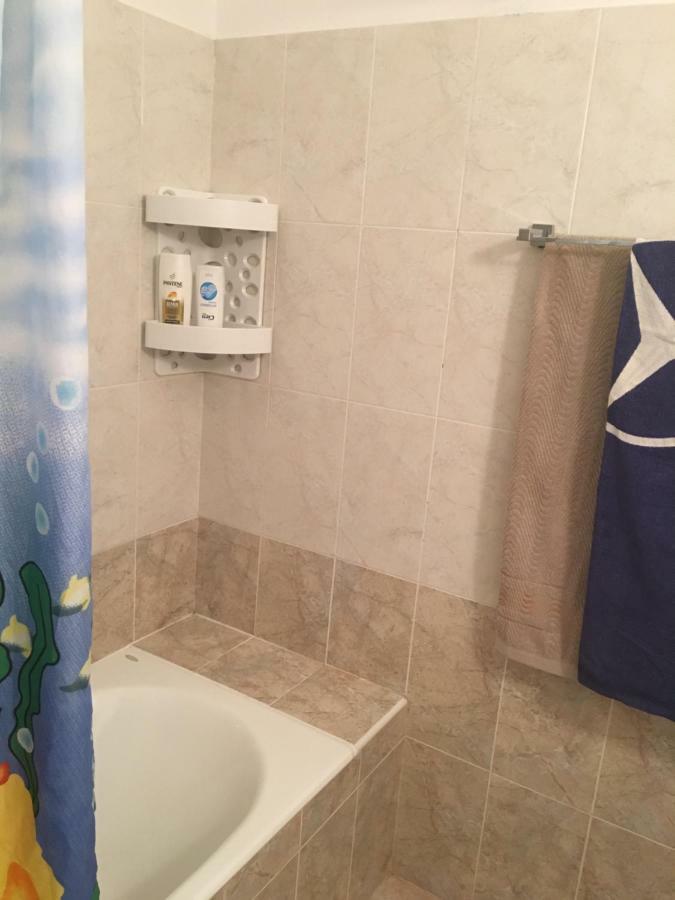 By The Sea Apartment Пафос Екстериор снимка