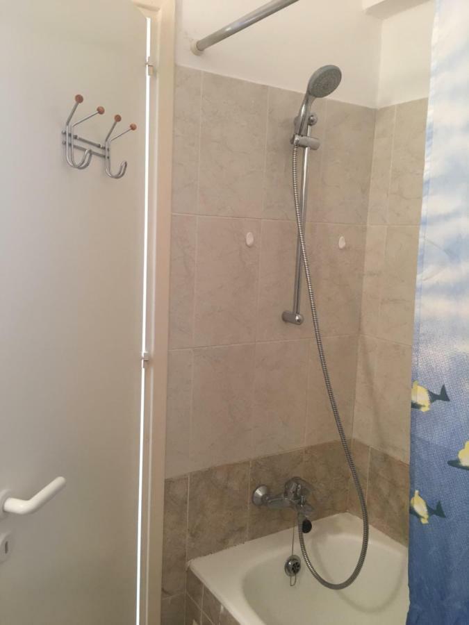 By The Sea Apartment Пафос Екстериор снимка